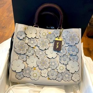 Brand New- Coach 1941 Tea rose Rogue 30 in Dove Gray